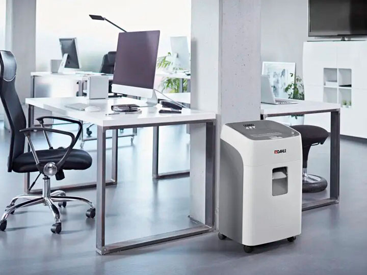 Destructora Dahle Shredmatic 300